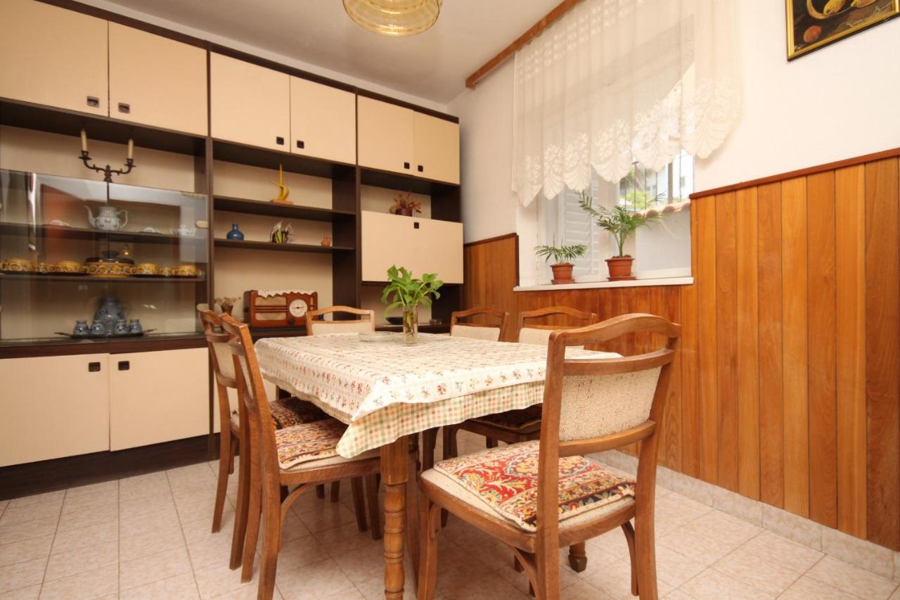 Apartment Podgora 6670B ภายนอก รูปภาพ